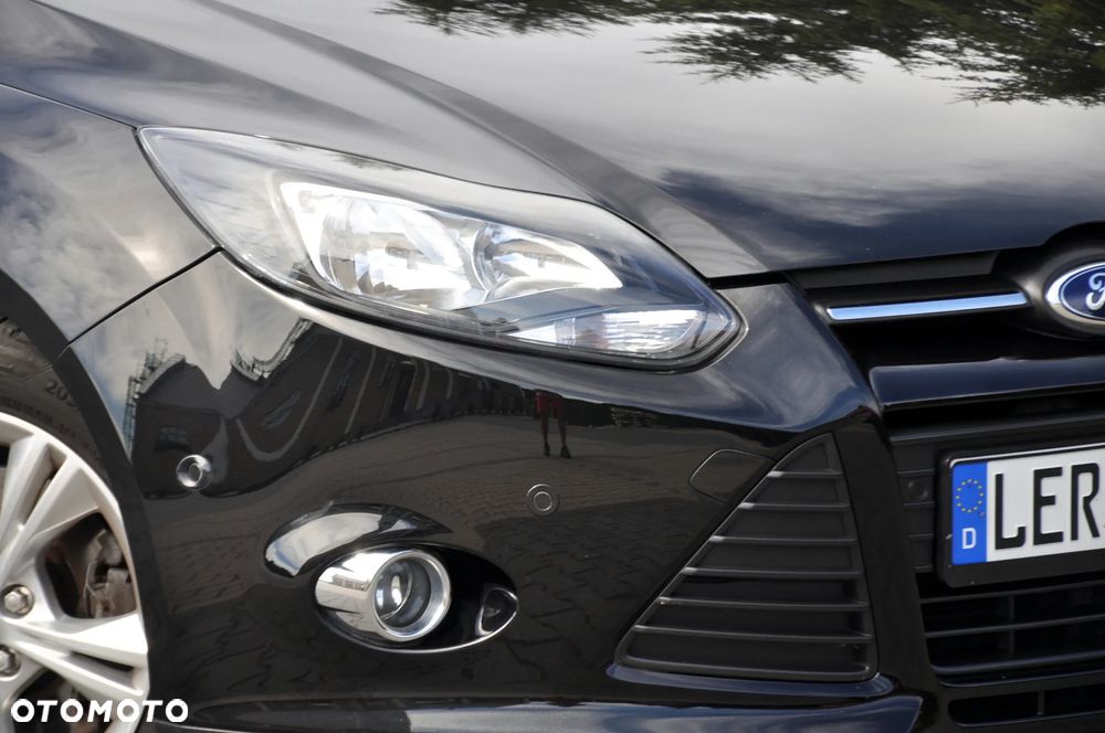 Ford Focus 1.6 EcoBoost Titanium - 12