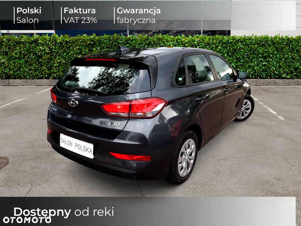Hyundai i30 1.5 DPI Classic + - 7