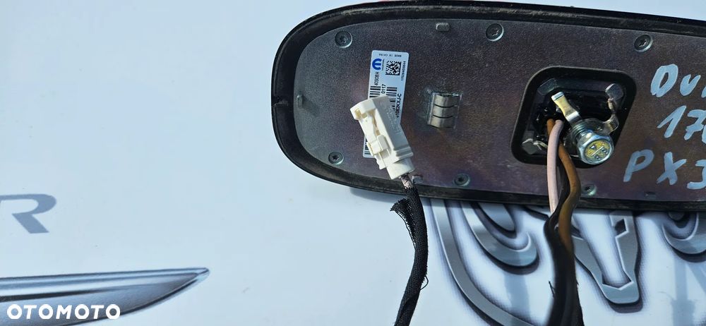 Dodge Durango III LIFT 2017- Antena GPS Antena dachowa płetwa moduł anteny KOLOR PXJ  P1YG06KXJAF - 5