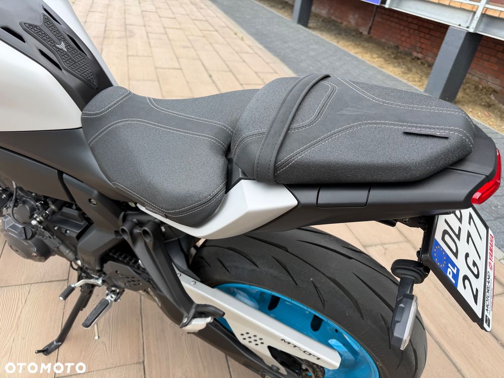 Yamaha MT - 17