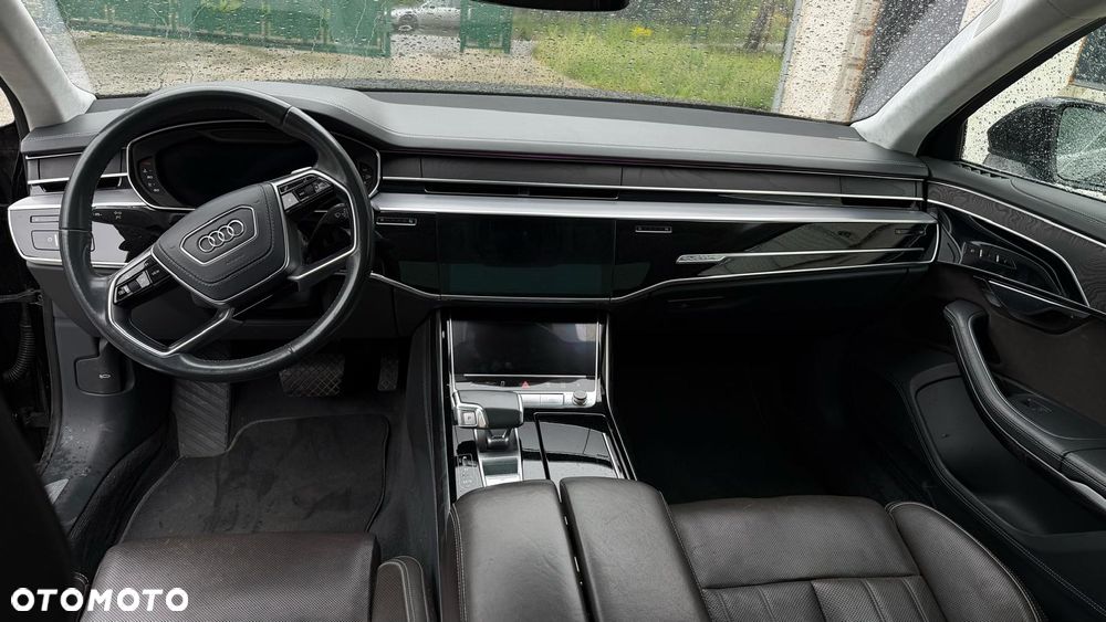 Audi A8 - 14