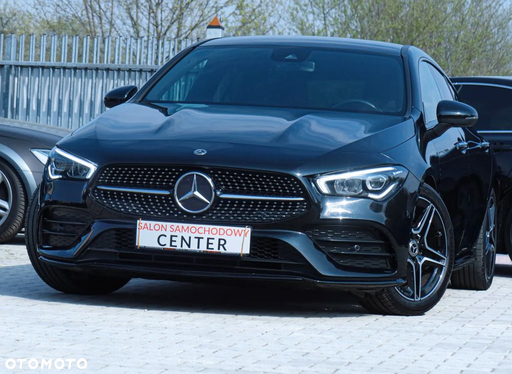 Mercedes-Benz CLA 180 7G-DCT AMG Line - 3