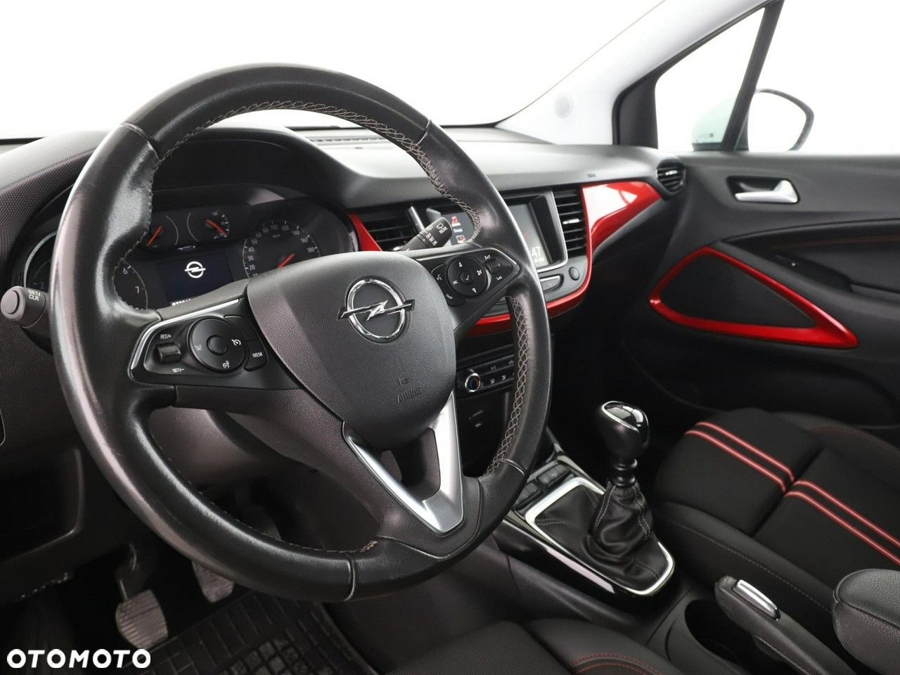 Opel Crossland X 1.2 T Design Line S&S - 14