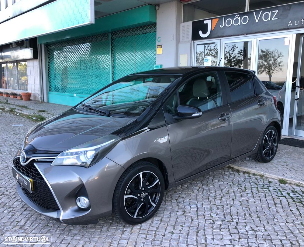 Toyota Yaris 1.5 HSD Comfort - 2