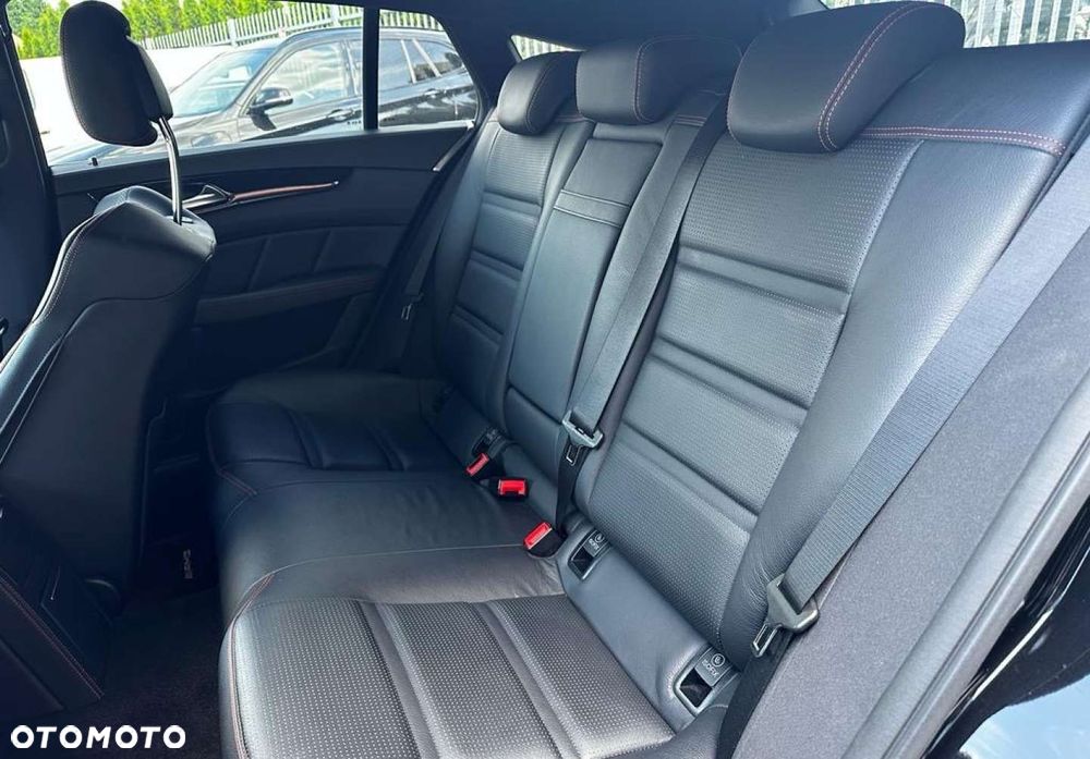 Mercedes-Benz CLS - 6