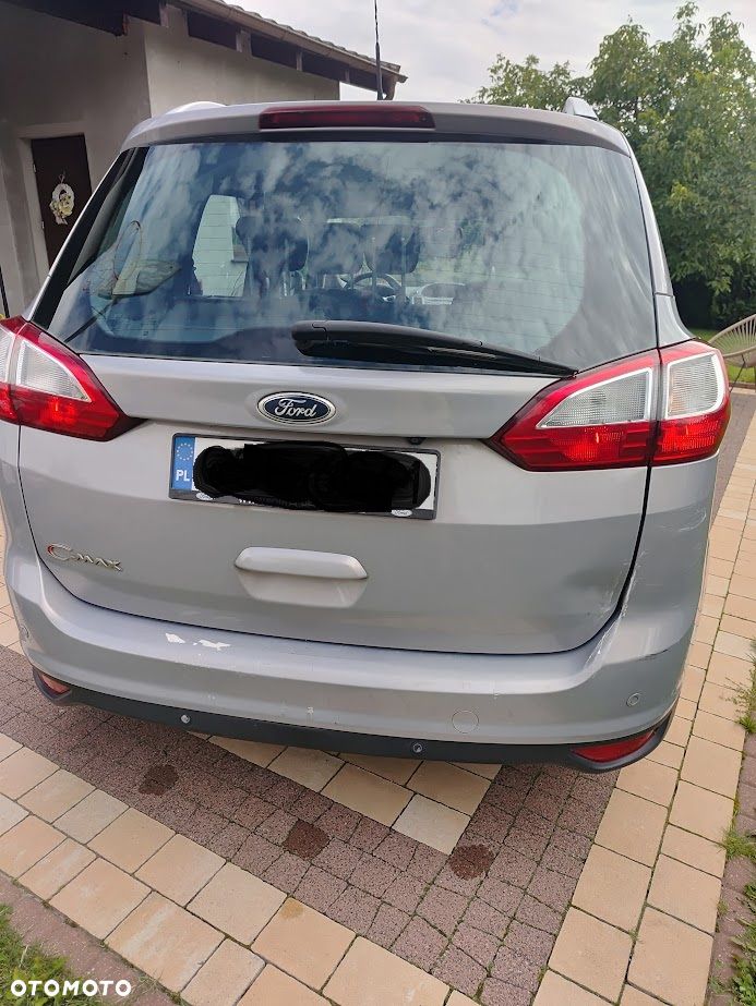 Ford Grand C-MAX - 5