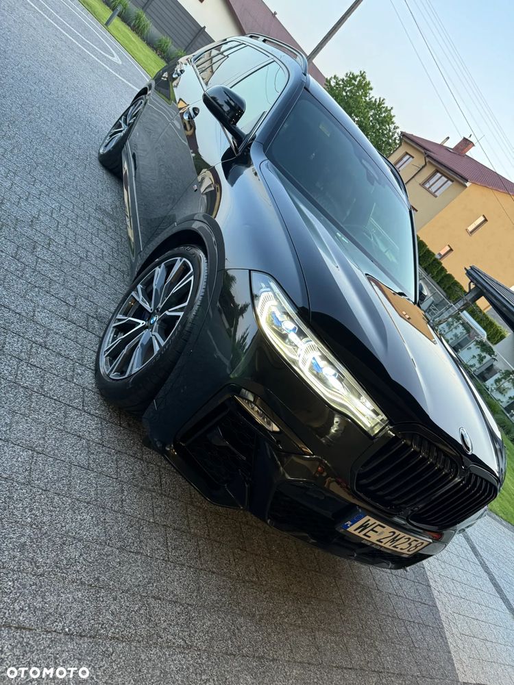 BMW X7 M50d sport - 9