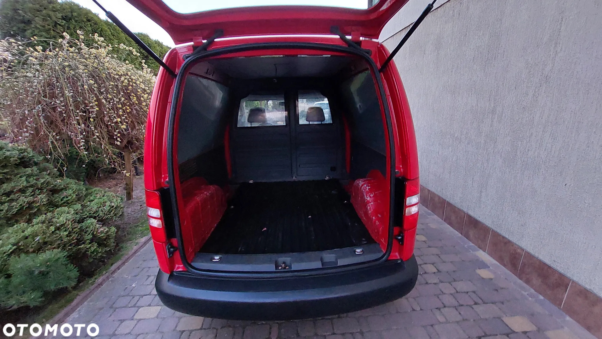 Volkswagen Caddy - 9