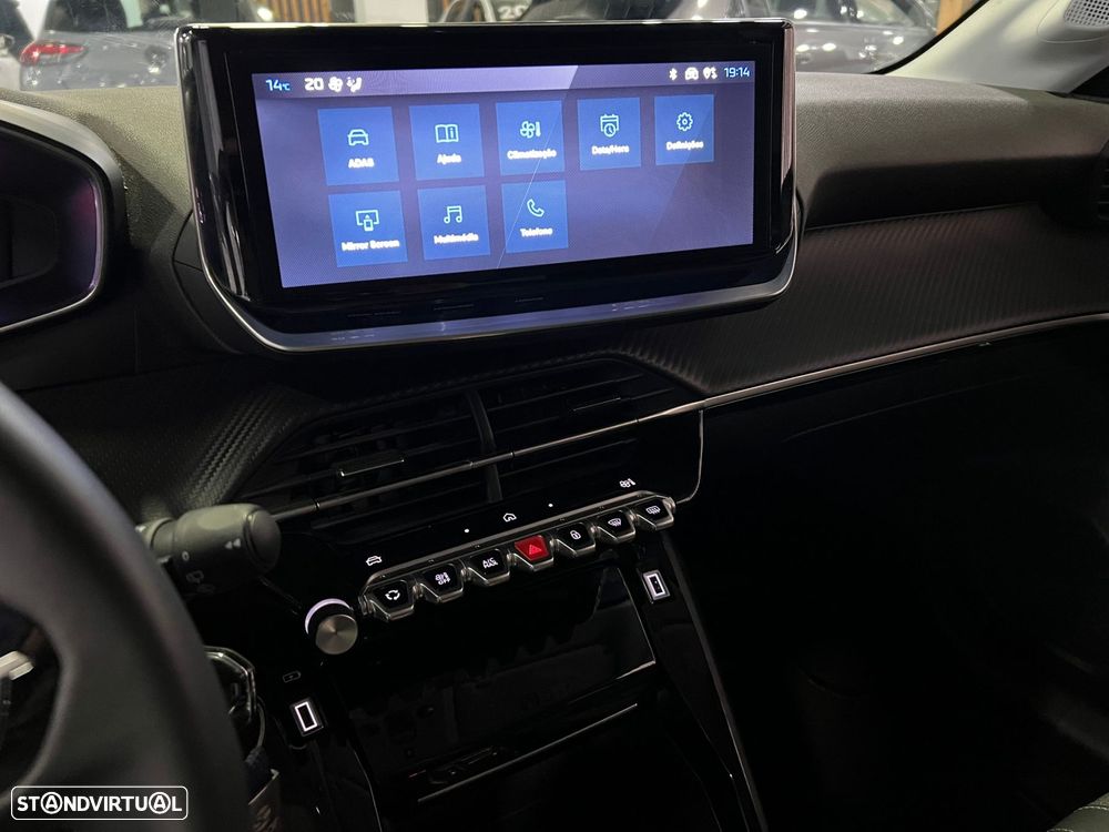 Peugeot 208 1.2 Hybrid Allure e-DCS6 - 23