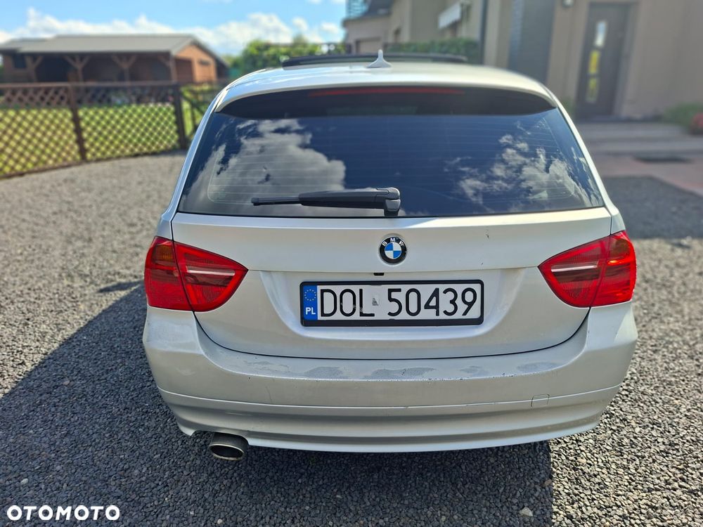 BMW Seria 3 320d - 11