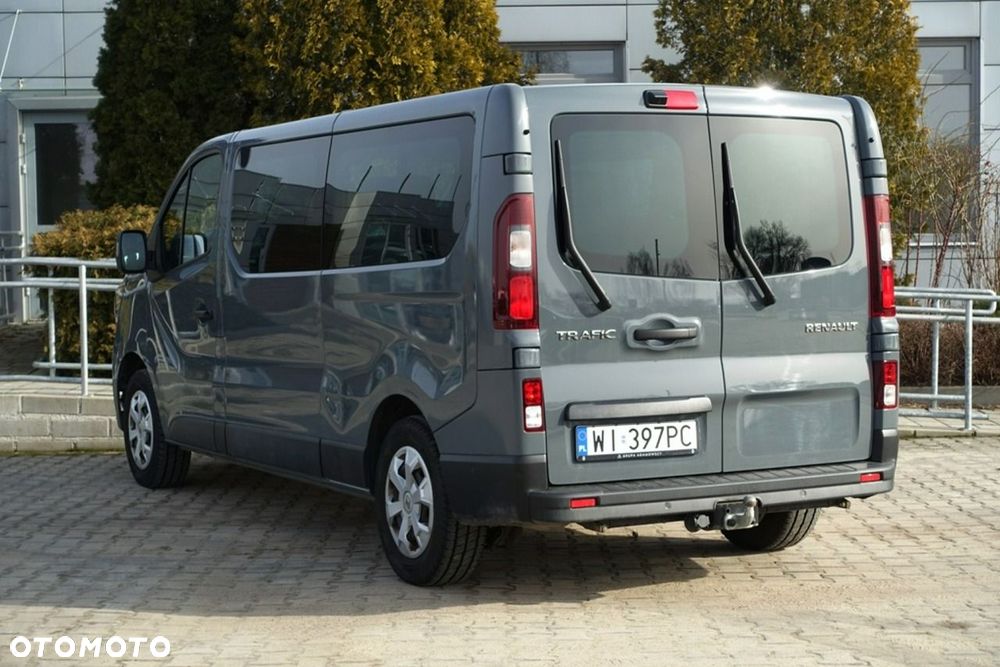 Renault Trafic Grand 2.0 dCi Escapade - 3