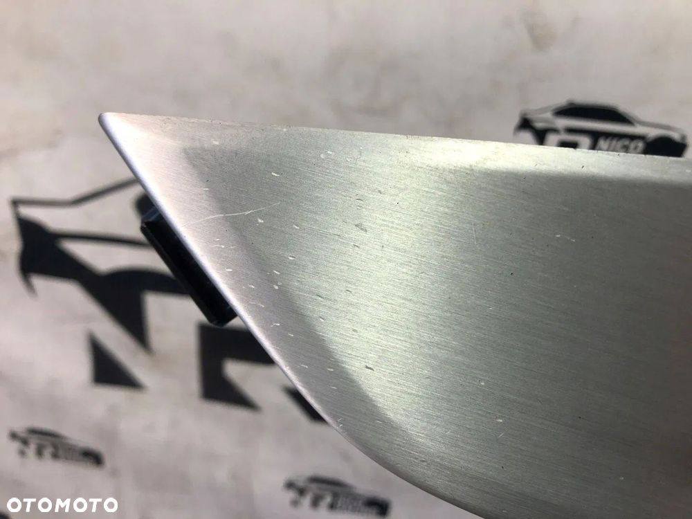 DEKORY WNĘTRZA AUDI A4 B9 SZCZOTKOWANE ALUMINIUM - 7