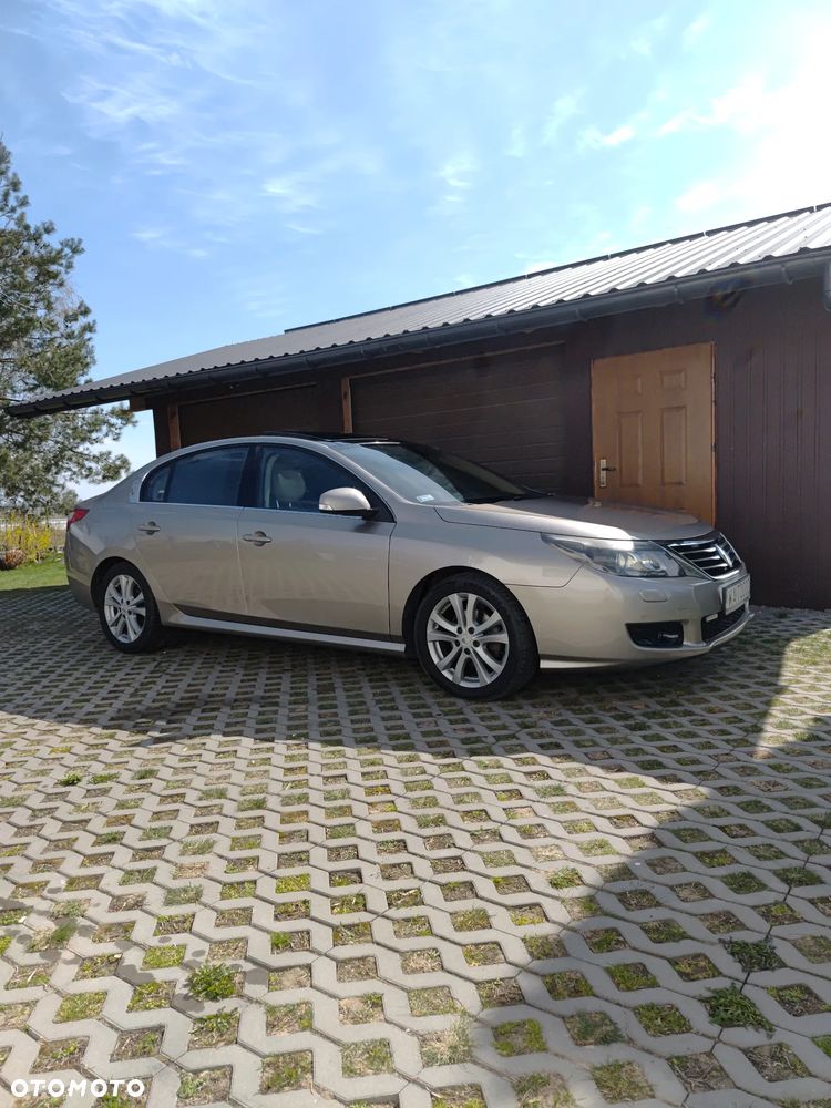 Renault Latitude - 1