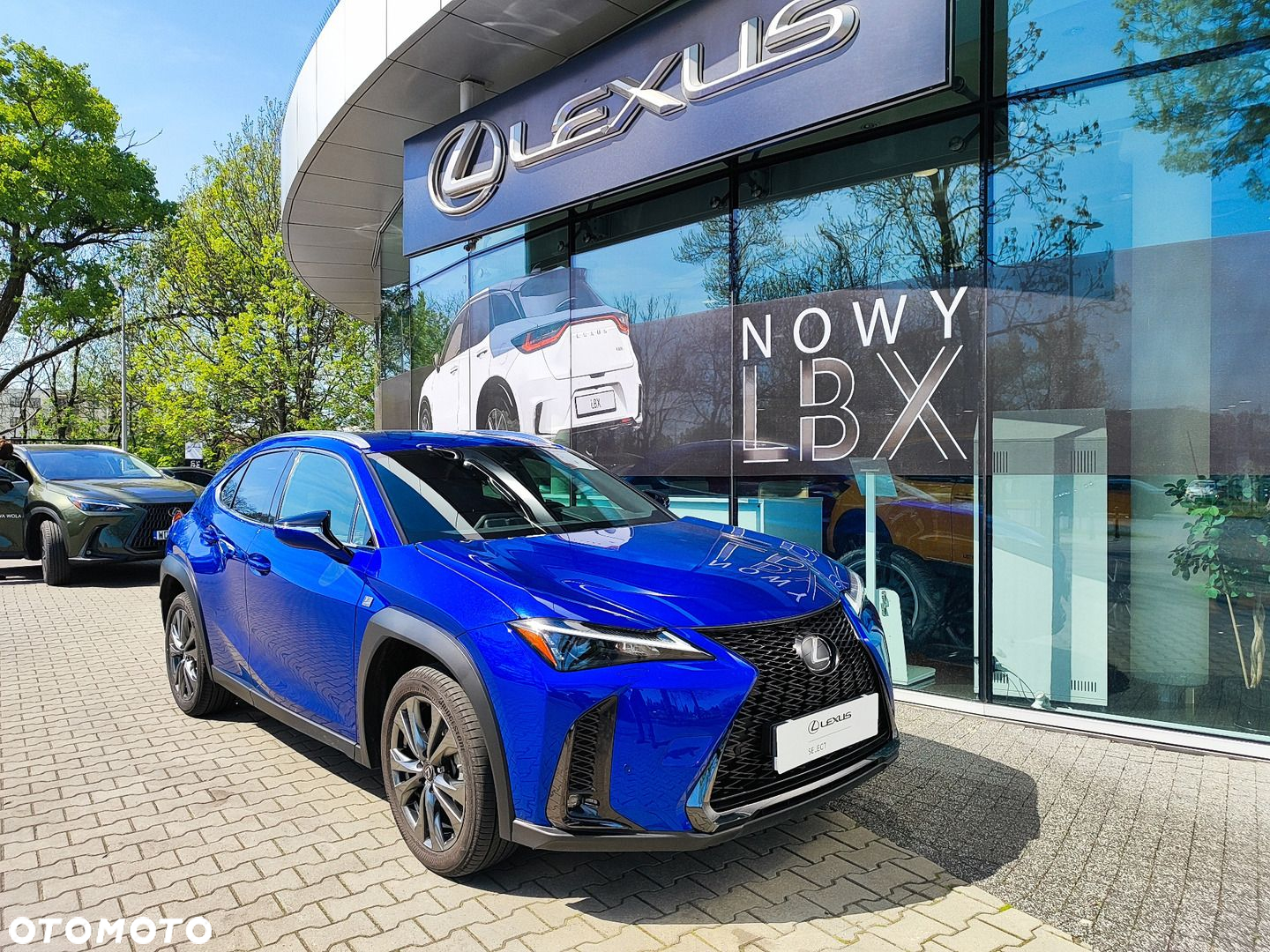Lexus UX - 10