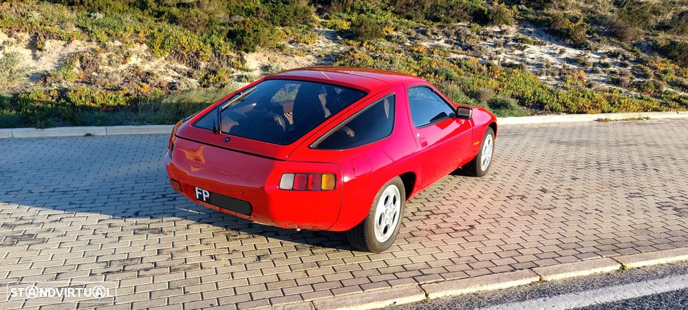 Porsche 928 - 5