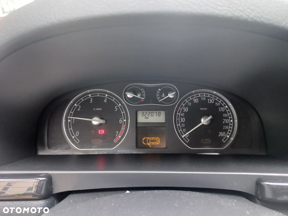 Renault Laguna - 6