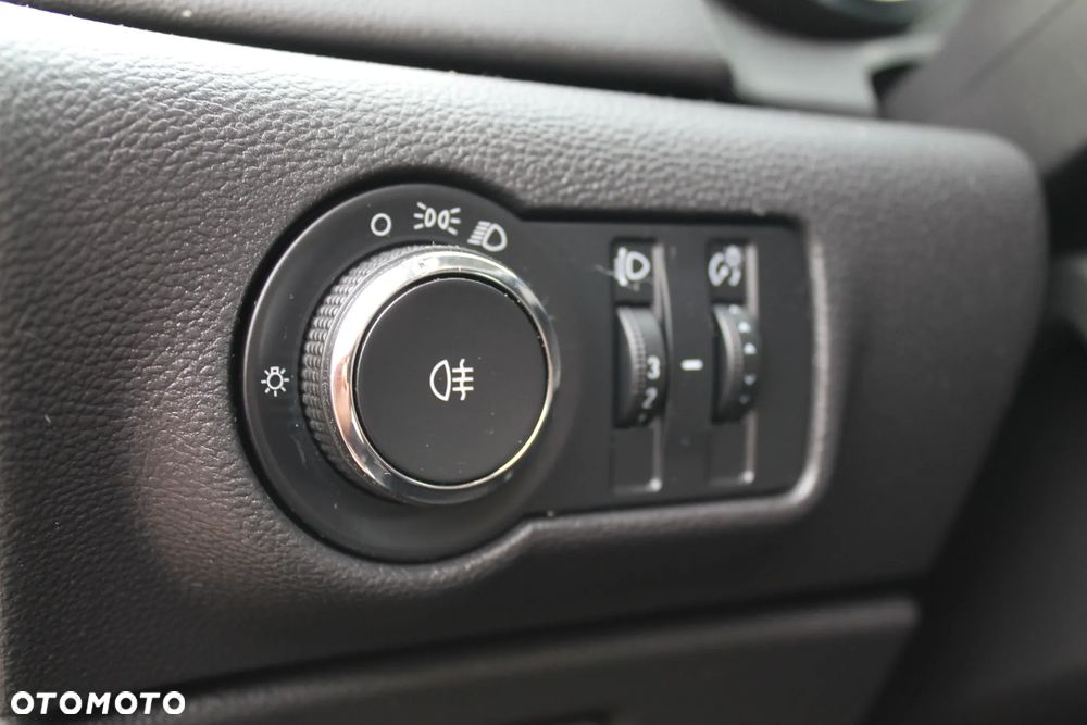 Opel Astra 1.4 Turbo Cosmo - 23