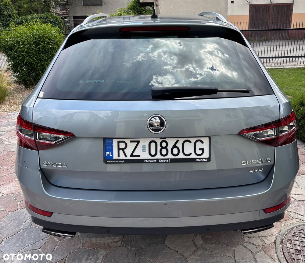 Skoda Superb 2.0 TSI 4x4 Style DSG - 4