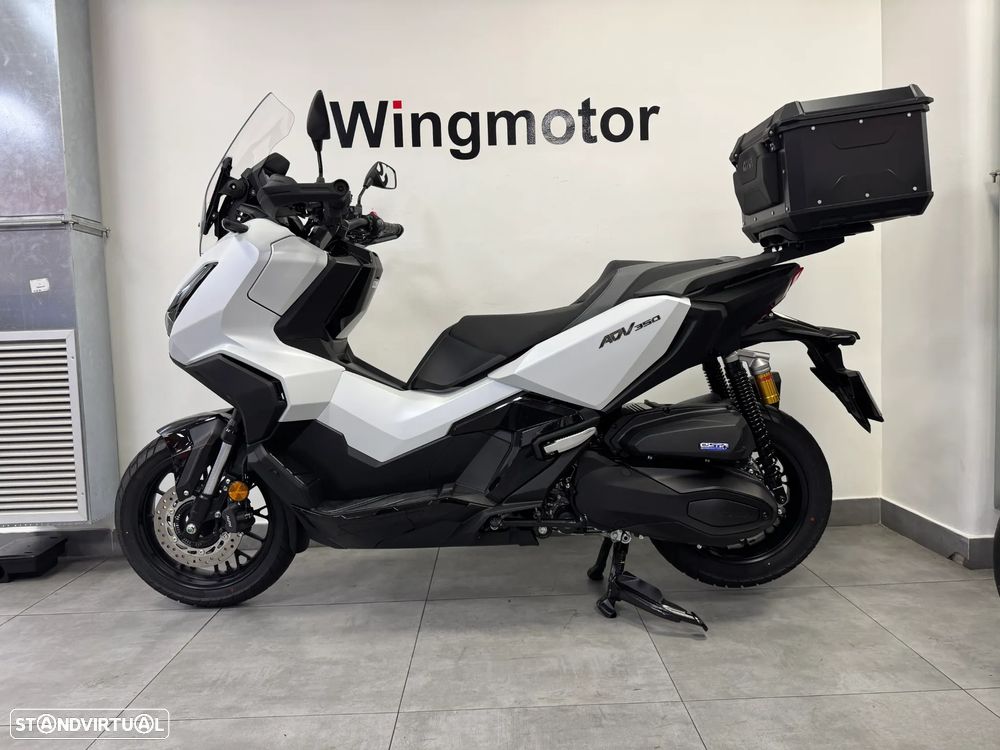 Honda ADV 350 - 2