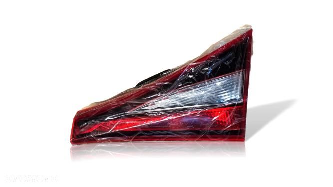 HYUNDAI I20 III 2020- NOWA TYLNA PRAWA LAMPA W KLAPĘ BAGAŻNIKA 92404-Q0000