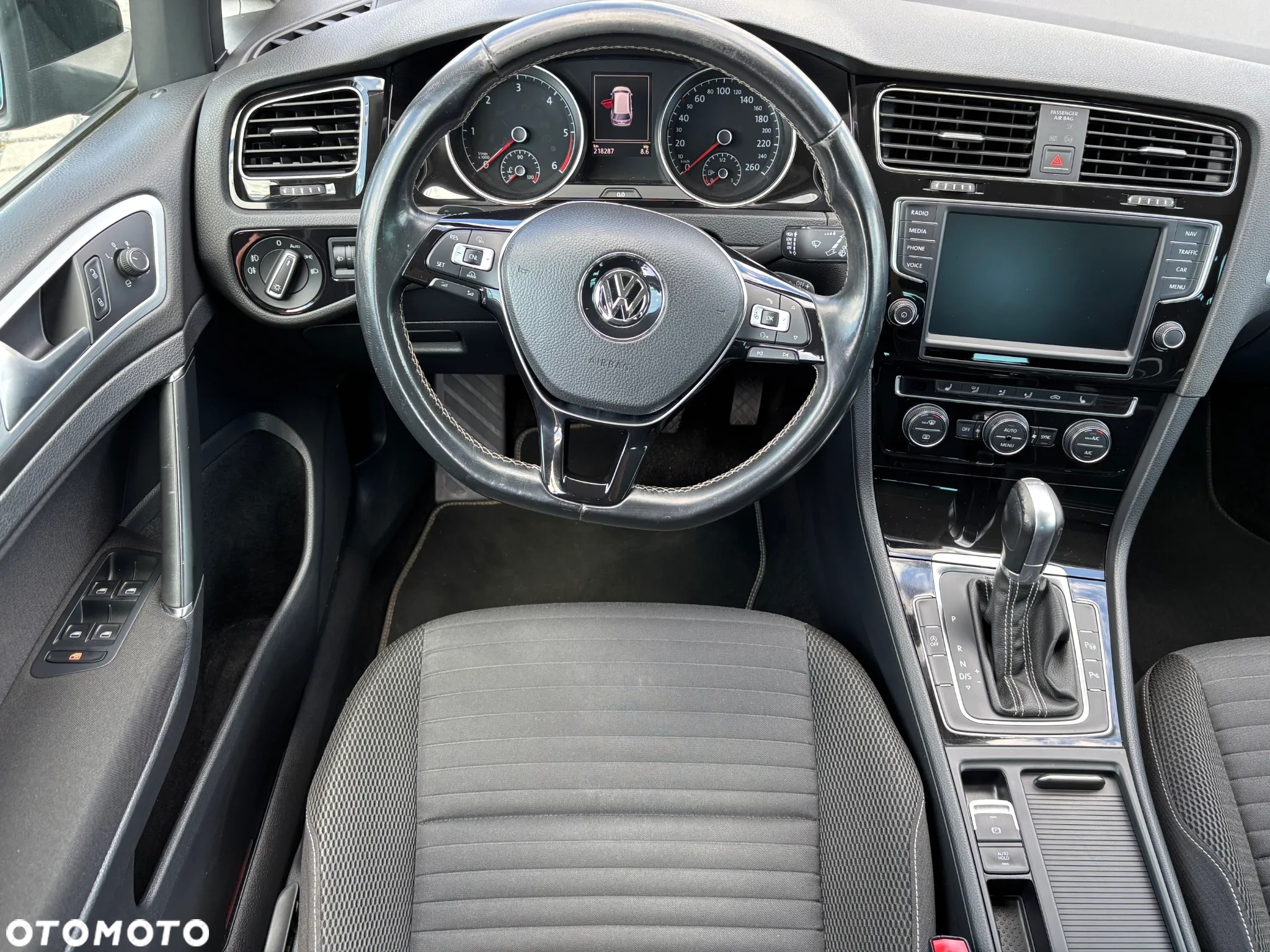 Volkswagen Golf Variant 1.6 TDI BlueMotion Technology DSG Cup - 20