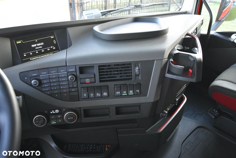 Volvo FH4 460 GLOBETROTTER / HYDRAULIKA / REGULOWANE SIODŁO / TV / STANDART / ASO VOLVO SALON POLSKA JAK NOWE ! ! ! - 26