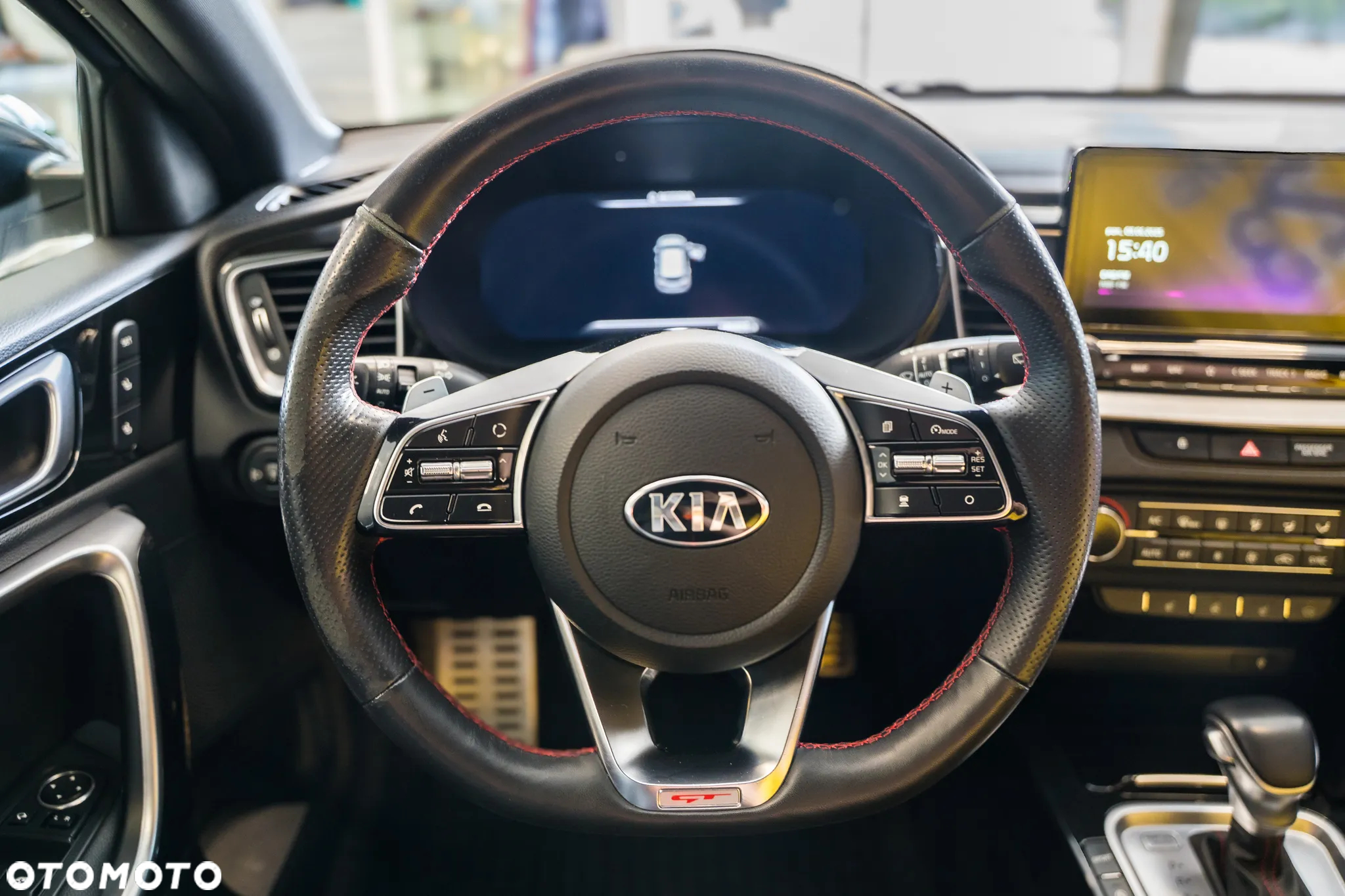Kia ProCeed 1.6 T-GDI GT DCT - 10