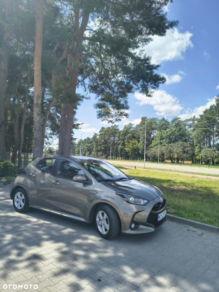 Toyota Yaris Hybrid 1.5 Active - 3
