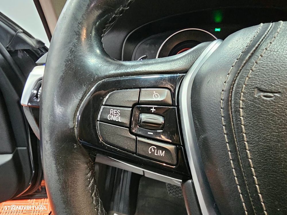 BMW 530 - 16