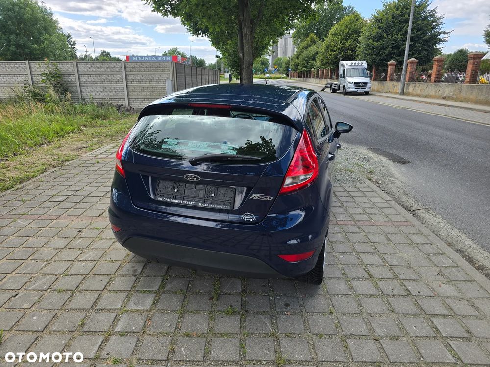 Ford Fiesta 1.25 Champions Edition - 6
