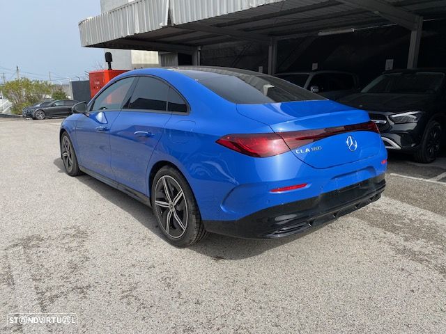 Mercedes-Benz CLA 180 Standard - 5