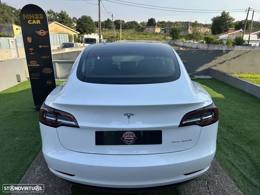 Tesla Model 3 Long-Range Dual Motor AWD - 13