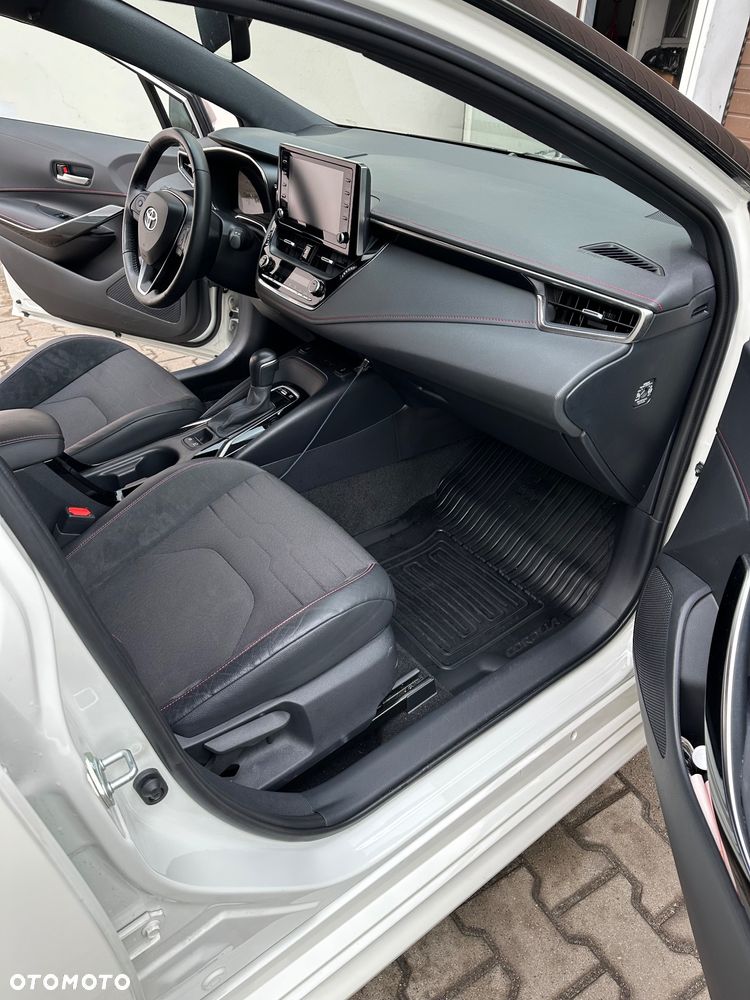 Toyota Corolla 1.8 Hybrid Selection - 9