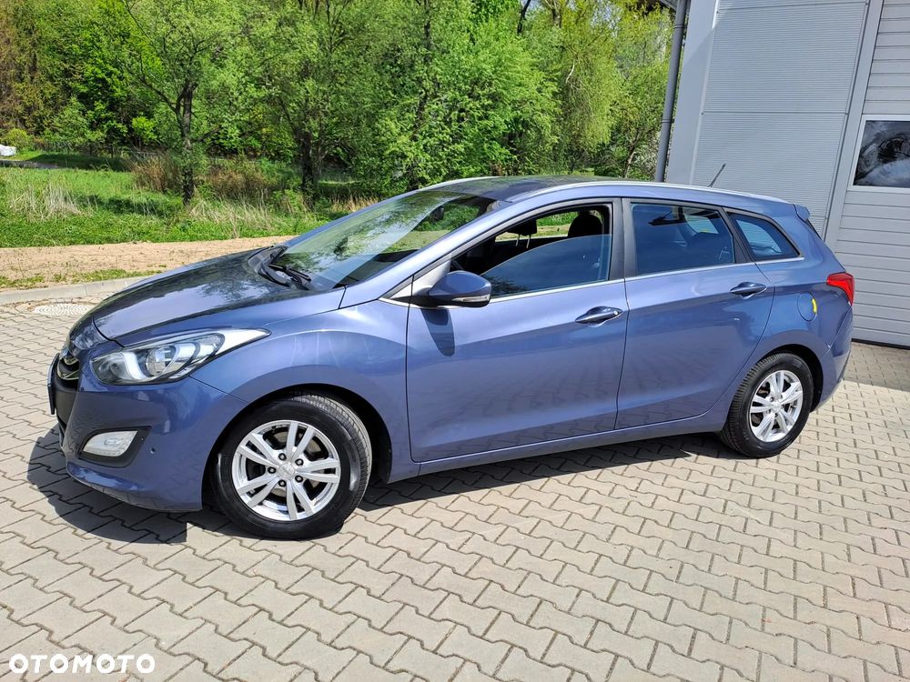 Hyundai i30 1.6 Premium - 28