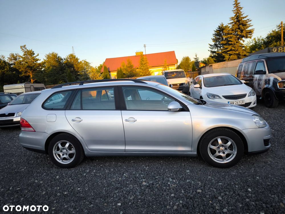 Volkswagen Golf - 4