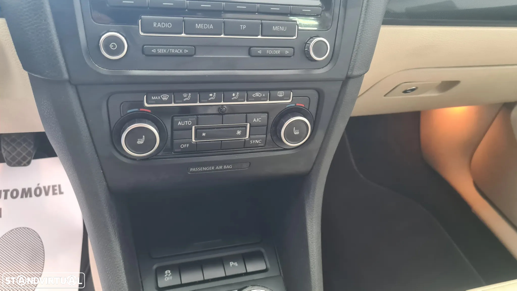 VW Golf Variant 1.6 TDi Confortline - 17
