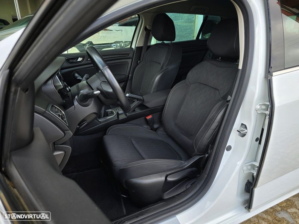 Renault Mégane Sport Tourer 1.3 TCe Limited - 7