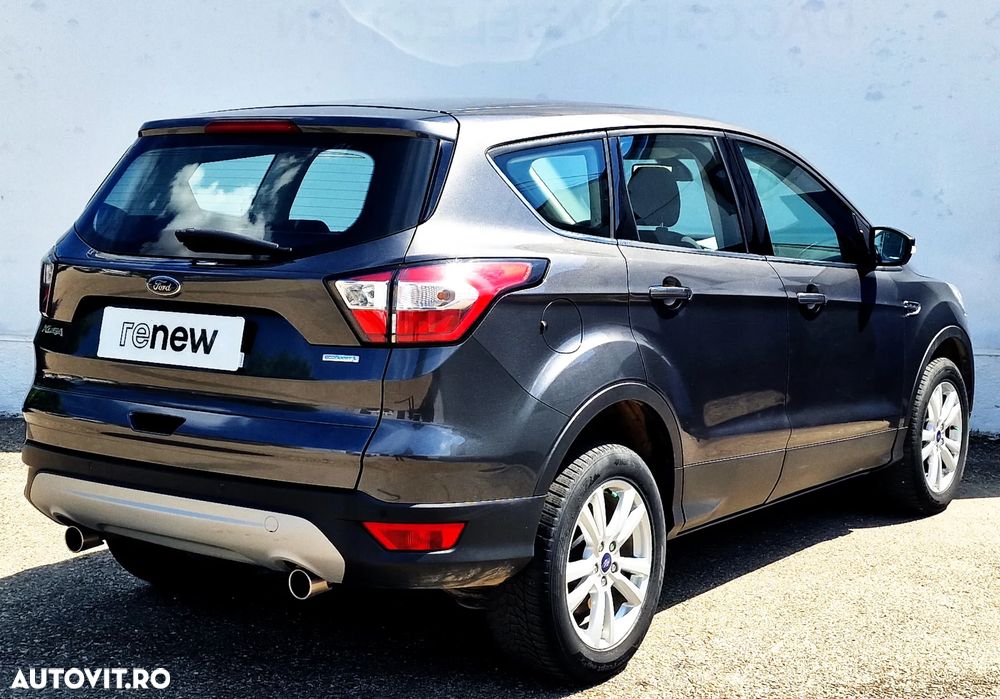 Ford Kuga 1.5 EcoBoost 2WD Trend - 2