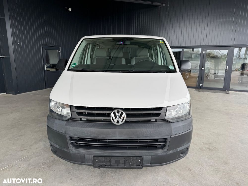Volkswagen Transporter - 12