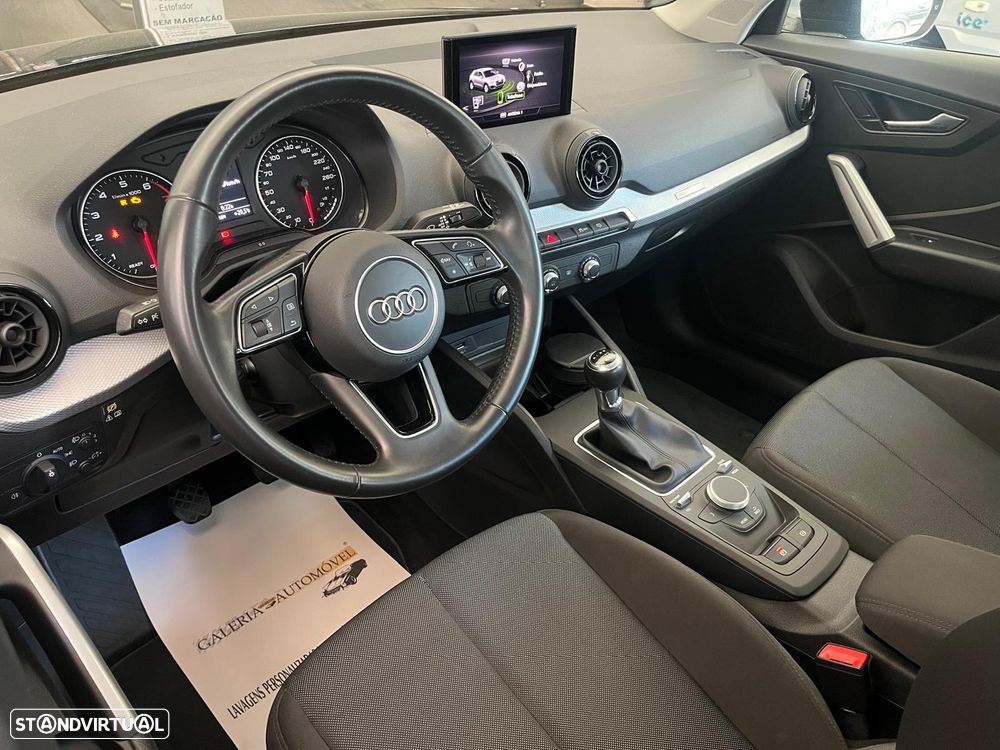 Audi Q2 1.0 TFSI Design - 5