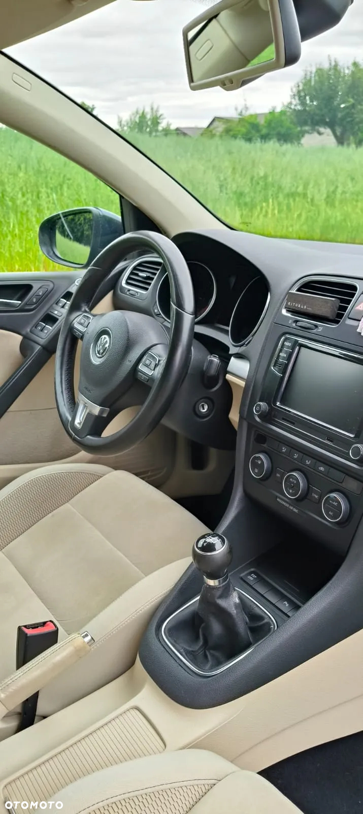 Volkswagen Golf VI 1.6 TDI Highline - 7