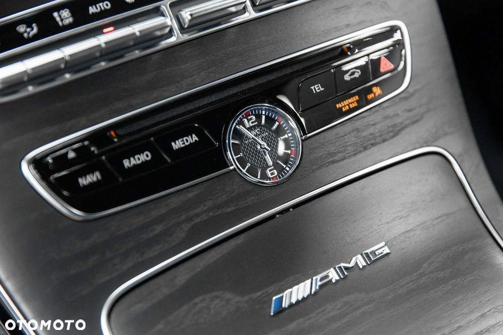 Mercedes-Benz Klasa C AMG 63 AMG Speedshift MCT 9G - 35