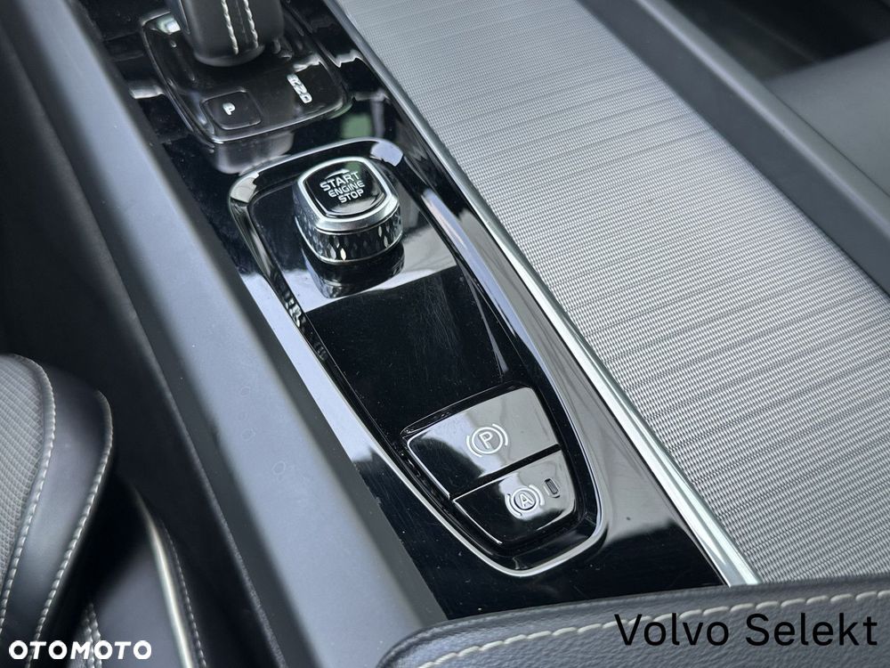 Volvo XC 60 - 20