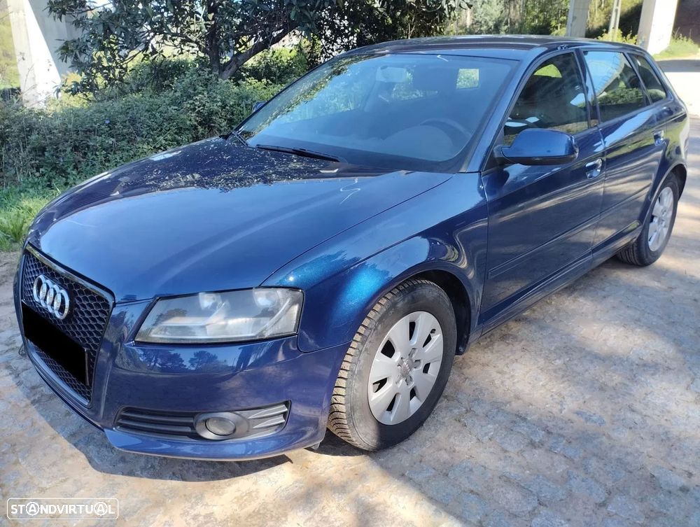 Audi A3 Sportback 1.6 TDI Attraction - 1