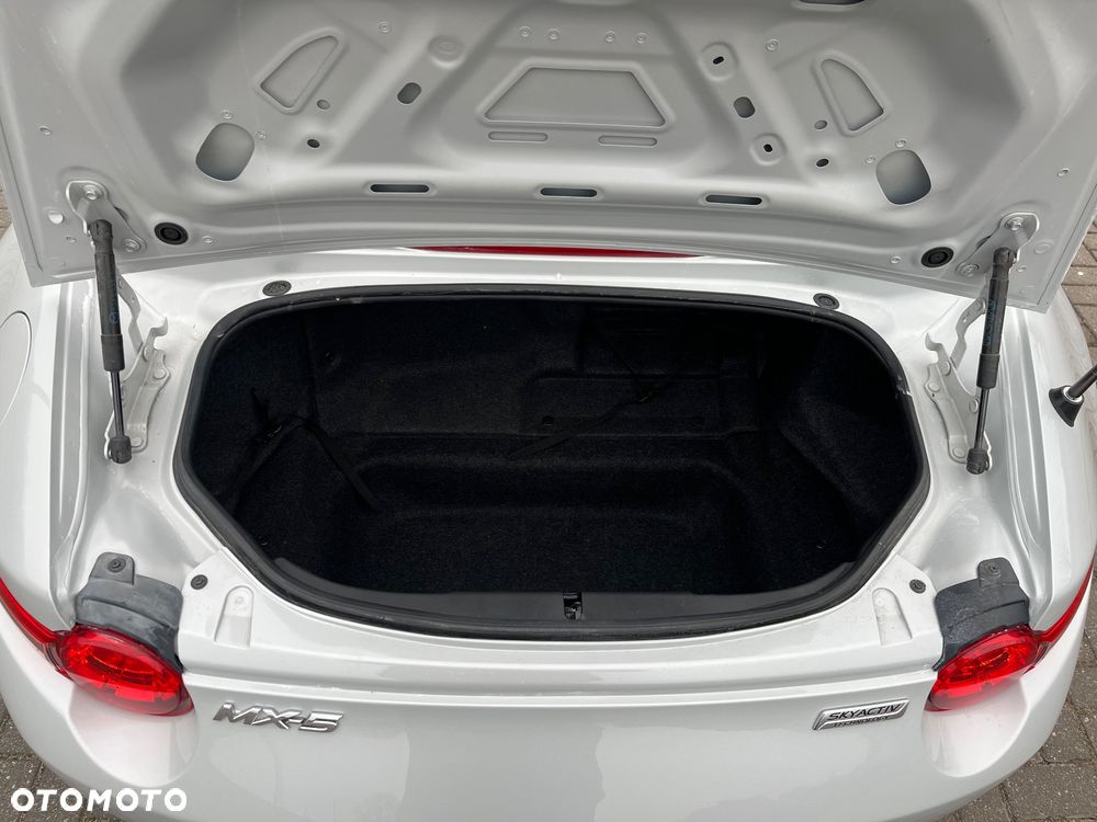 Mazda MX-5 2.0 MZR Roadster Coupe Sports-Line - 19