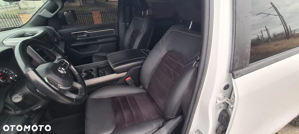 RAM 1500 - 14