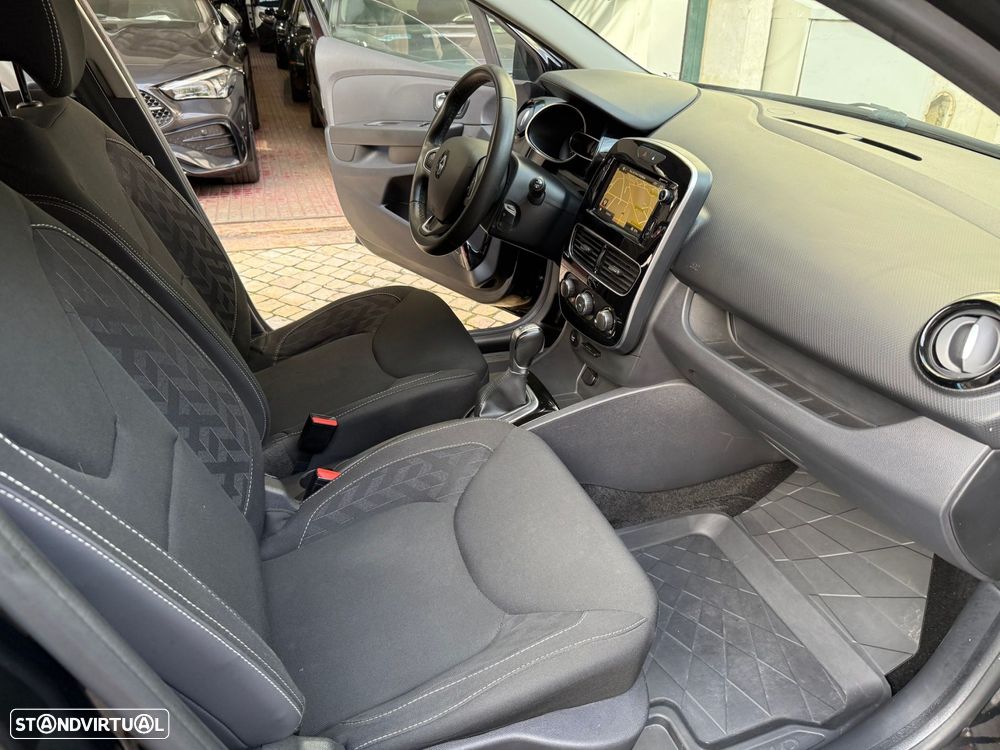 Renault Clio Sport Tourer 1.5 dCi Limited EDC - 13