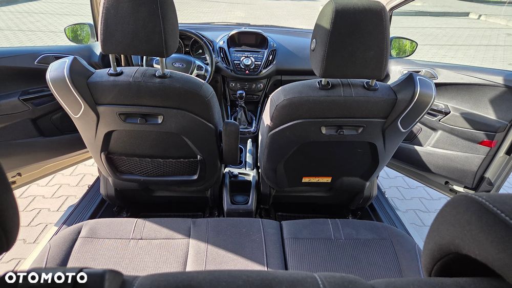 Ford B-MAX - 36