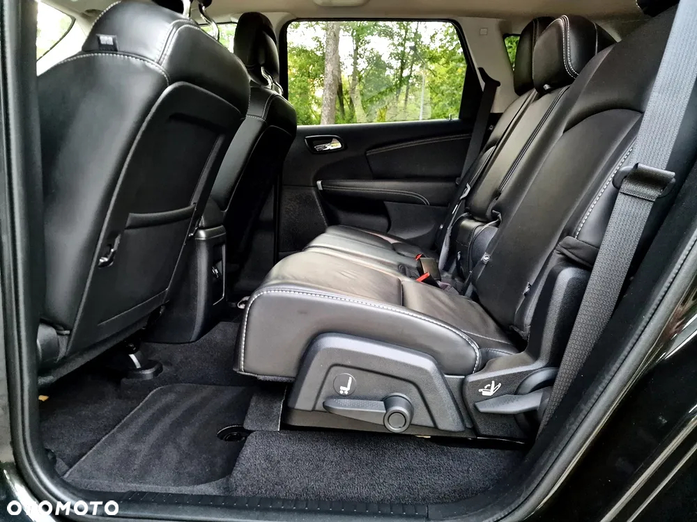 Fiat Freemont 2.0 Multijet 16V DPF Automatik Allrad Black Code - 6