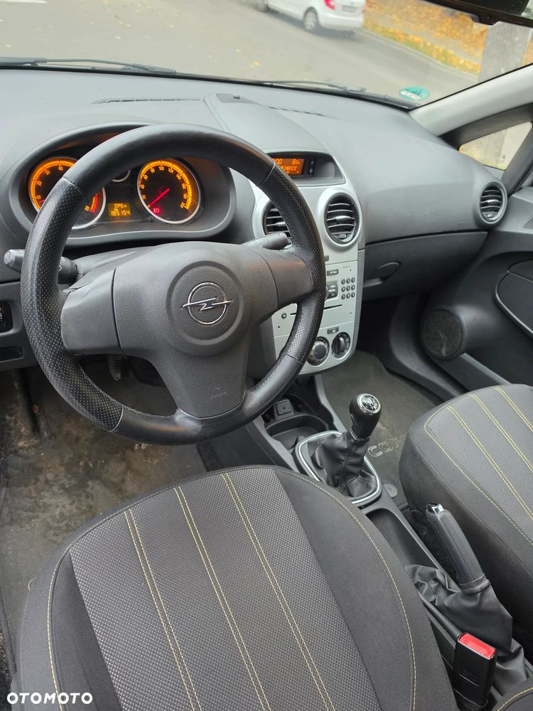 Opel Corsa - 5